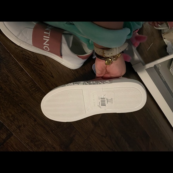 White Valentino Sneakers - Picture 3 of 4